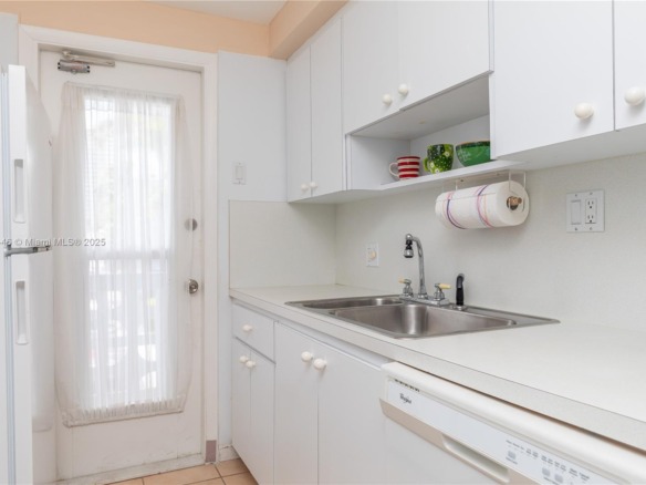 3135 S Ocean Dr # 230, Hallandale Beach FL 33009 — #A11832446