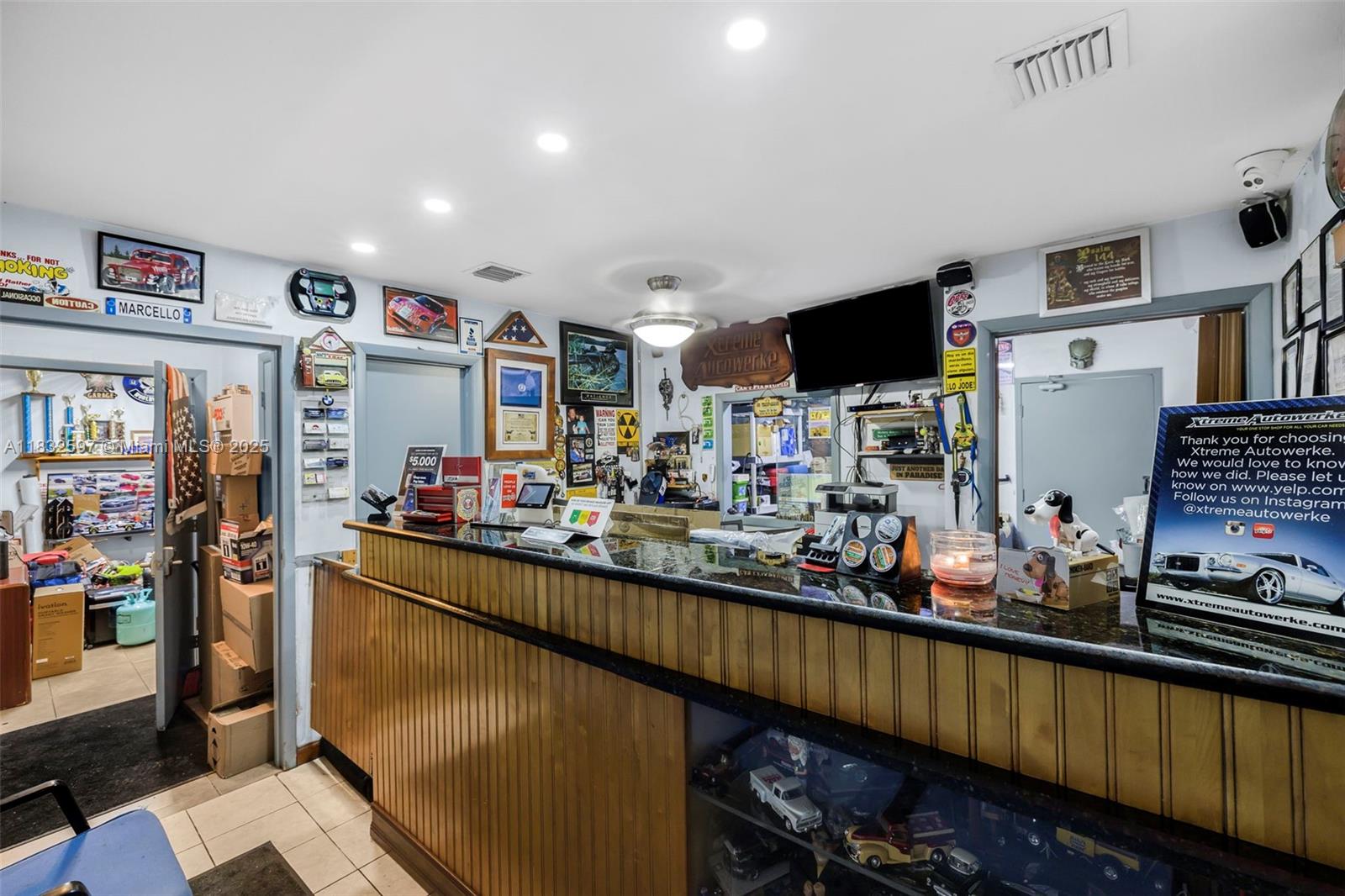84b12bae-5614 Mechanic Shop For Sale Near Tamiami Airport, Kendall FL 33186 — #A11832597