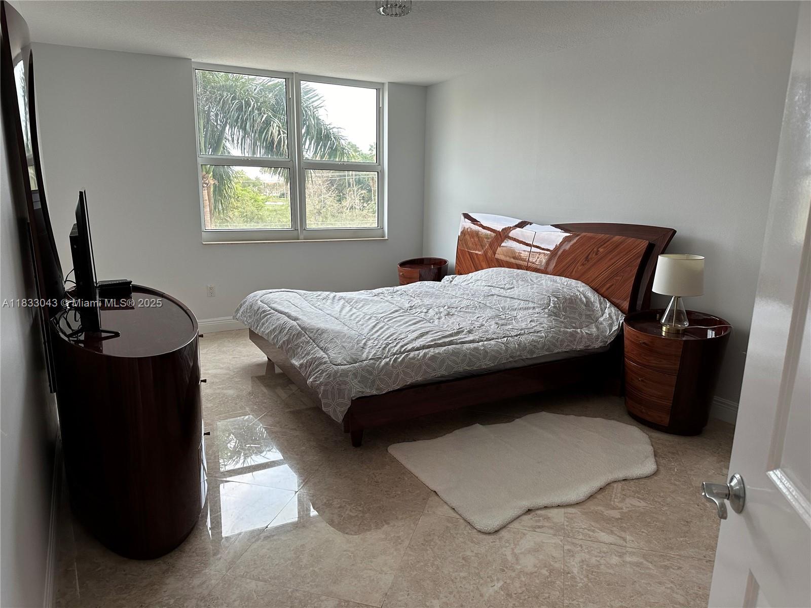 84b12bae-5627 99 SE Mizner Blvd # 313, Boca Raton FL 33432 — #A11833043