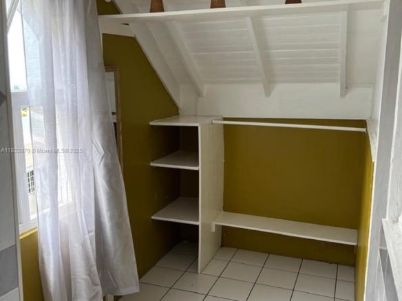 00 Norbrook Loft Kingston, Jamaica # 2, FL — #A11833878