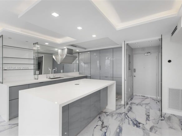 401 Ocean Dr # 1004, Miami Beach FL 33139 — #A11835116