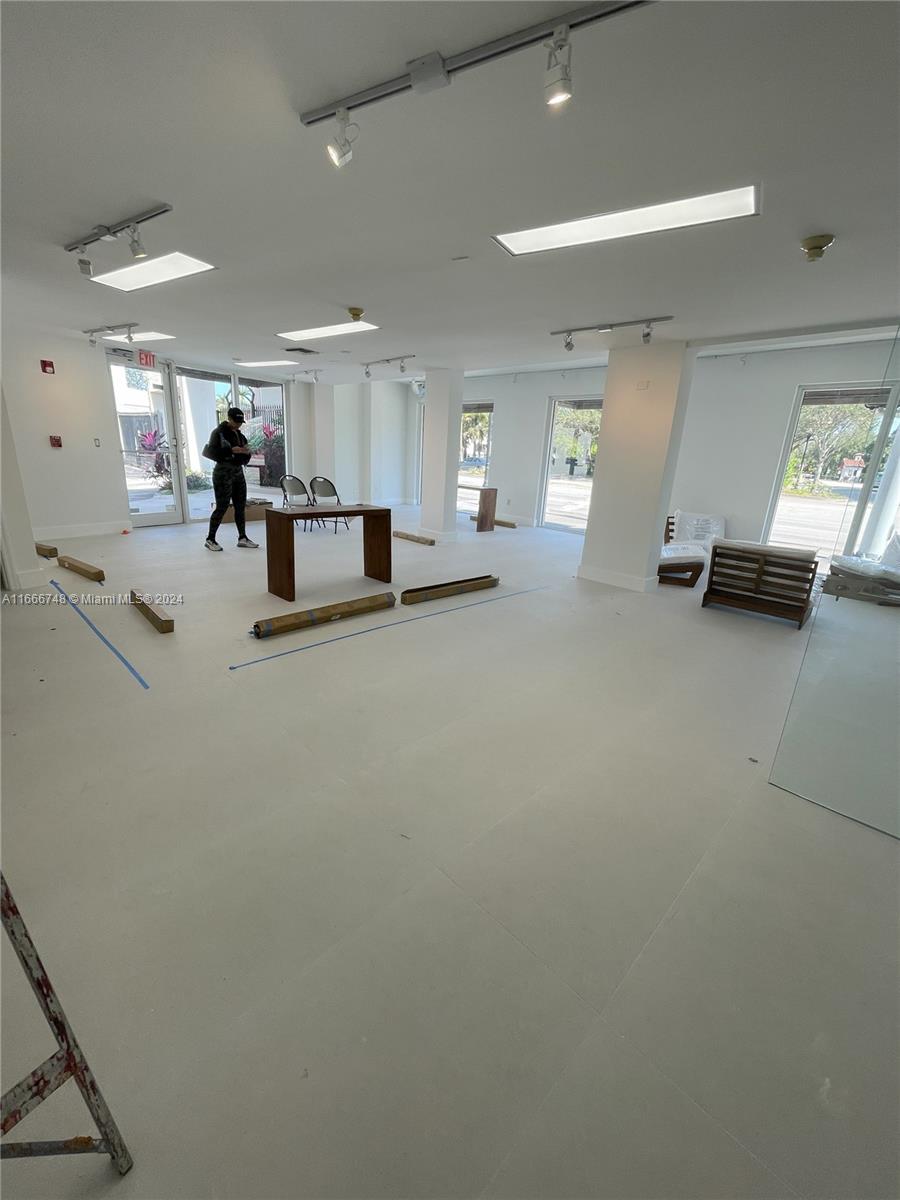 5050 Biscayne Blvd # 100, Miami FL 33137 — #A11666748
