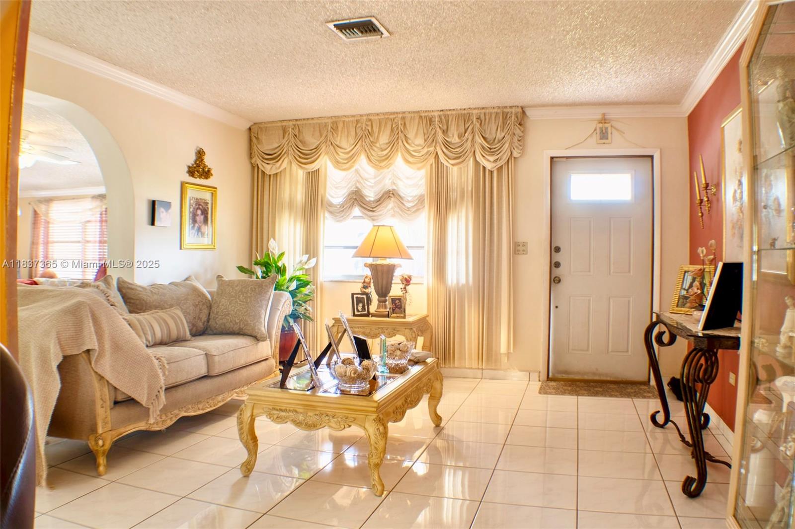 84b12bae-5743 3310 SW 106th Ave, Miami FL 33165 — #A11837365