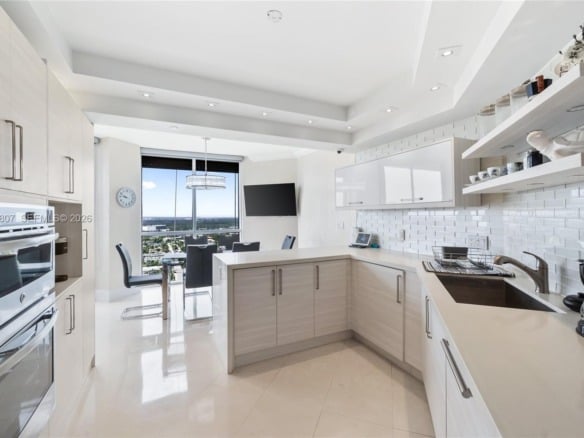 2000 Island Blvd # 2409, Aventura FL 33160 — #A11838807