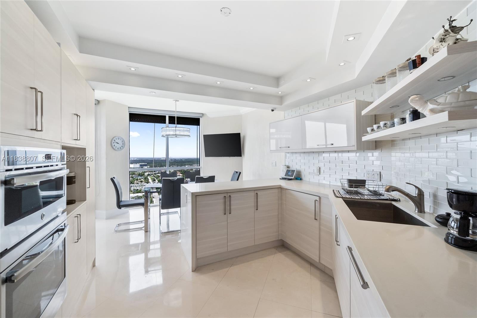 84b12bae-5783 2000 Island Blvd # 2409, Aventura FL 33160 — #A11838807