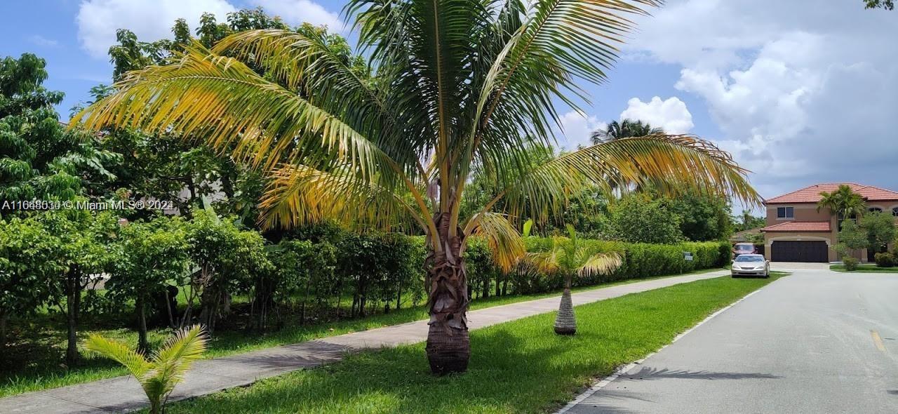84b12bae-580 157th CT SW 65th TERRACE, Miami FL 33193 — #A11648030