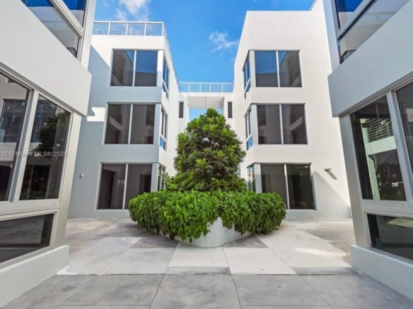 Listing #A11840430