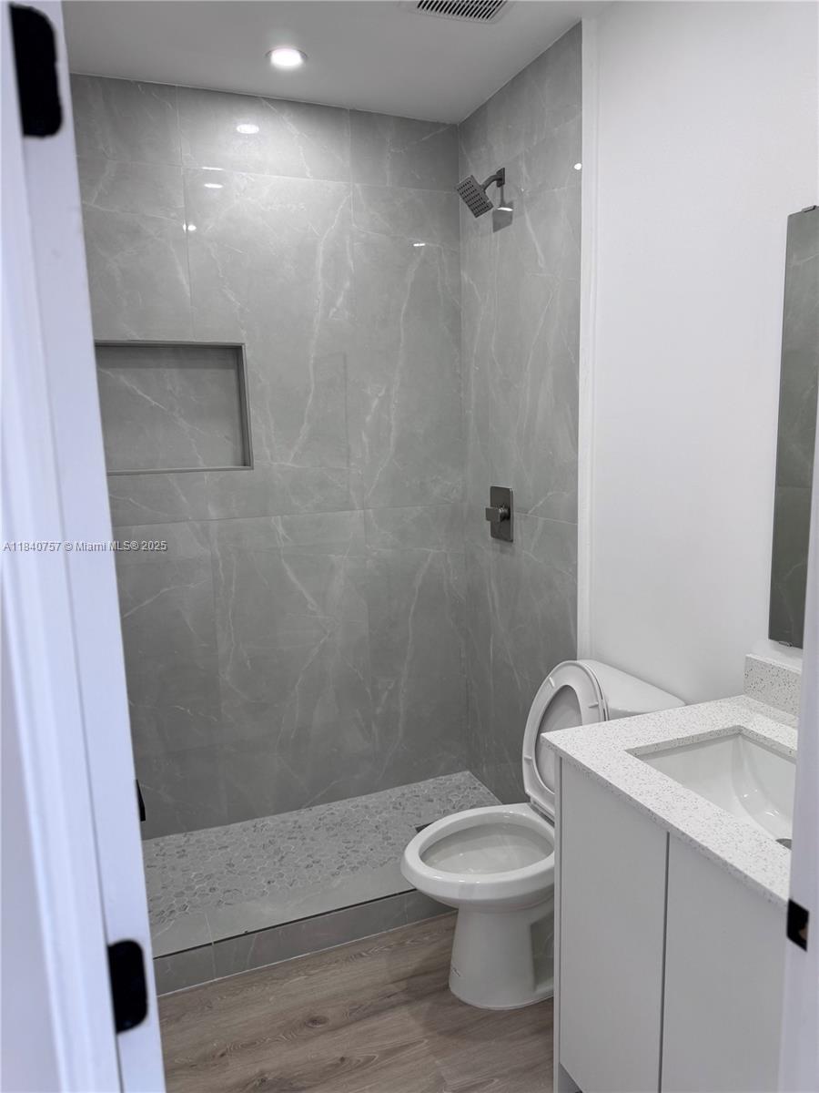 84b12bae-5844 950 79th Ter, Miami Beach FL 33141 — #A11840757