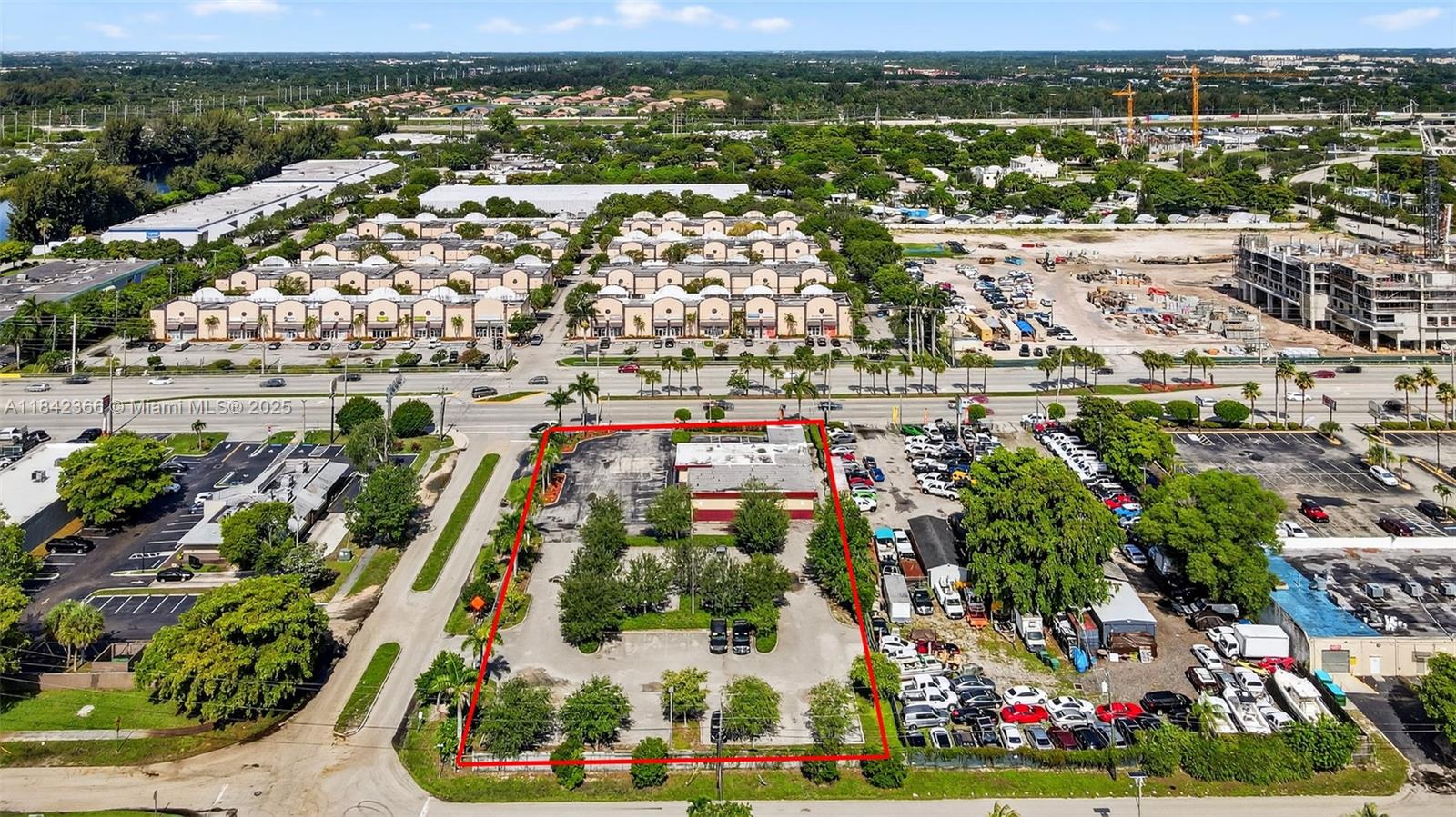 84b12bae-5898 4950 S State Road 7, Hollywood FL 33314 — #A11842366