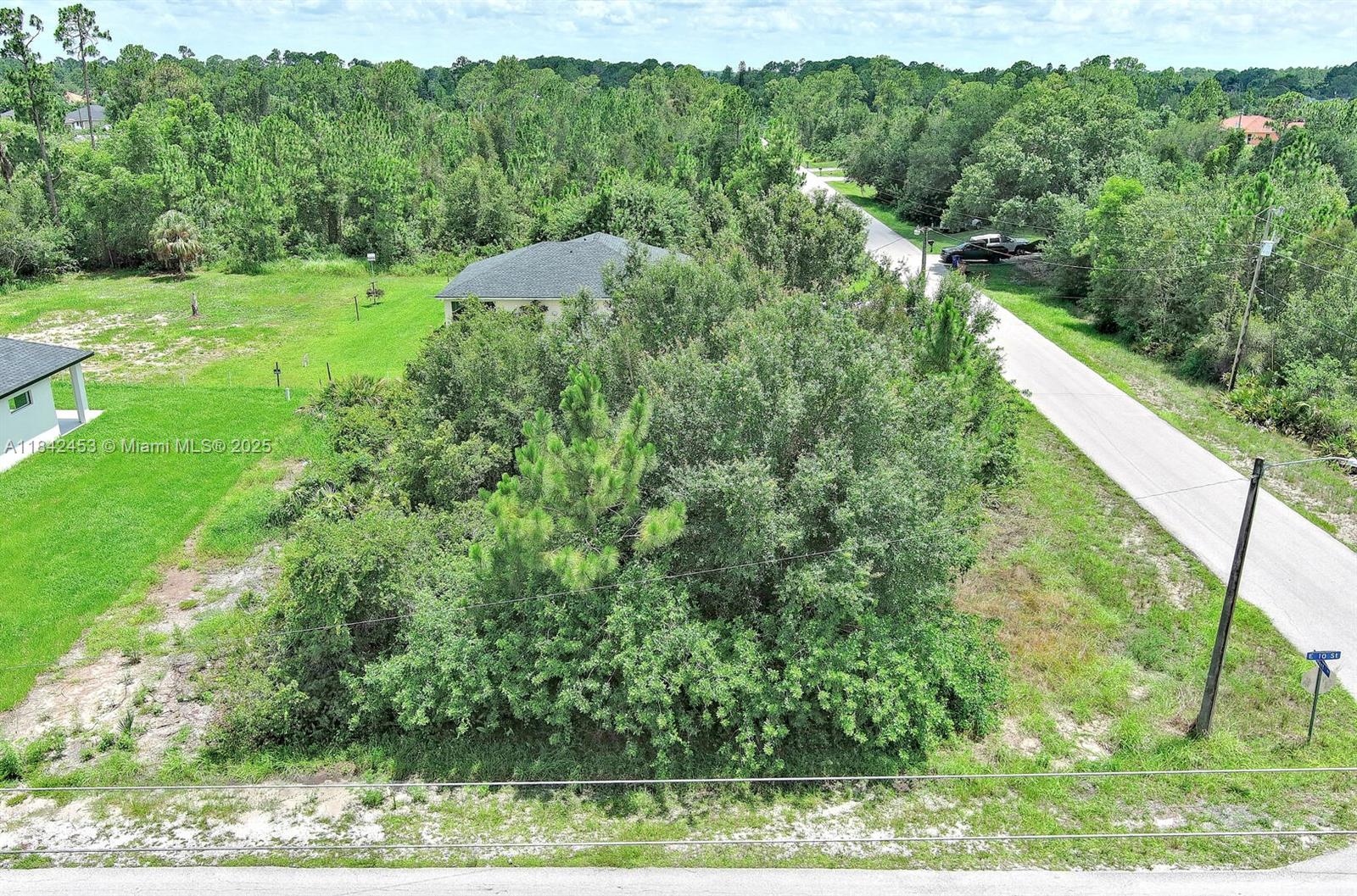 2500 E 10th St, Lehigh Acres FL 33936 — #A11842453