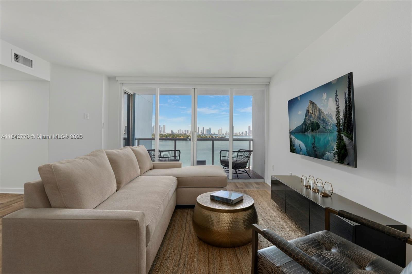 84b12bae-5945 1800 Sunset Harbour Dr # 1208, Miami Beach FL 33139 — #A11843778