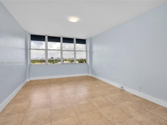 7441 Wayne Ave # 15E, Miami Beach FL 33141 — #A11845158