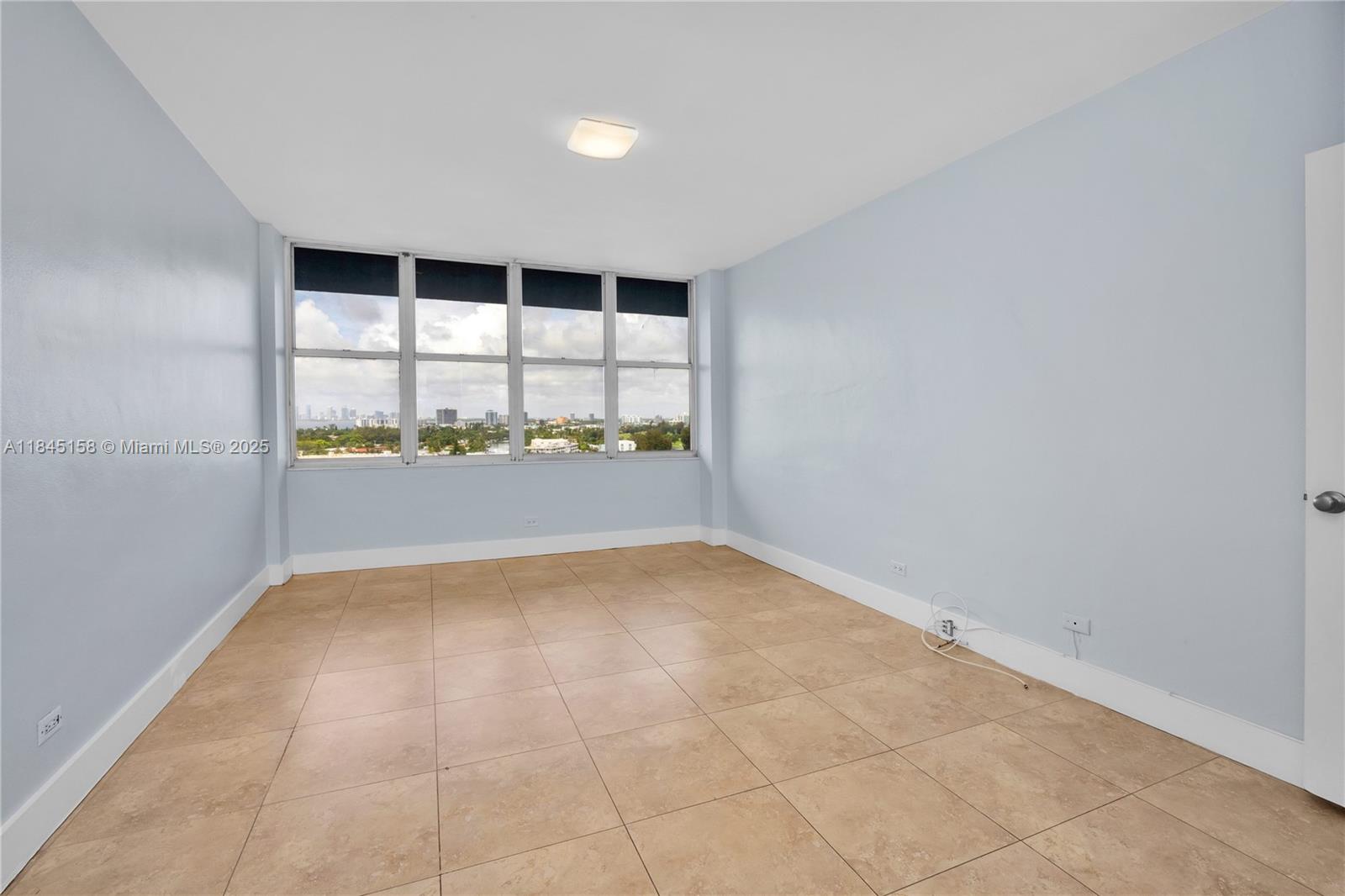 84b12bae-5995 7441 Wayne Ave # 15E, Miami Beach FL 33141 — #A11845158