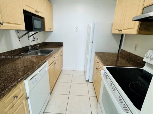2020 NE 135th St # 807, North Miami FL 33181 — #A11845339