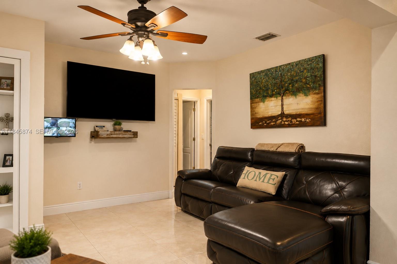 117 W 34th St, Hialeah FL 33012 — #A11845874