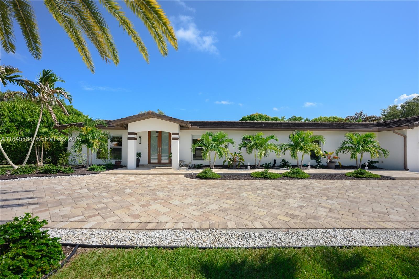84b12bae-6020 6960 SW 148th Ter, Palmetto Bay FL 33158 — #A11845868