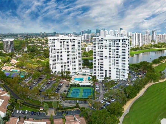 20225 NE 34th Ct # 818, Aventura FL 33180 — #A11845891