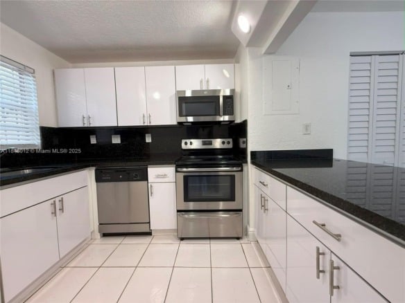 816 NW 87th Ave # 107, Miami FL 33172 — #A11846012