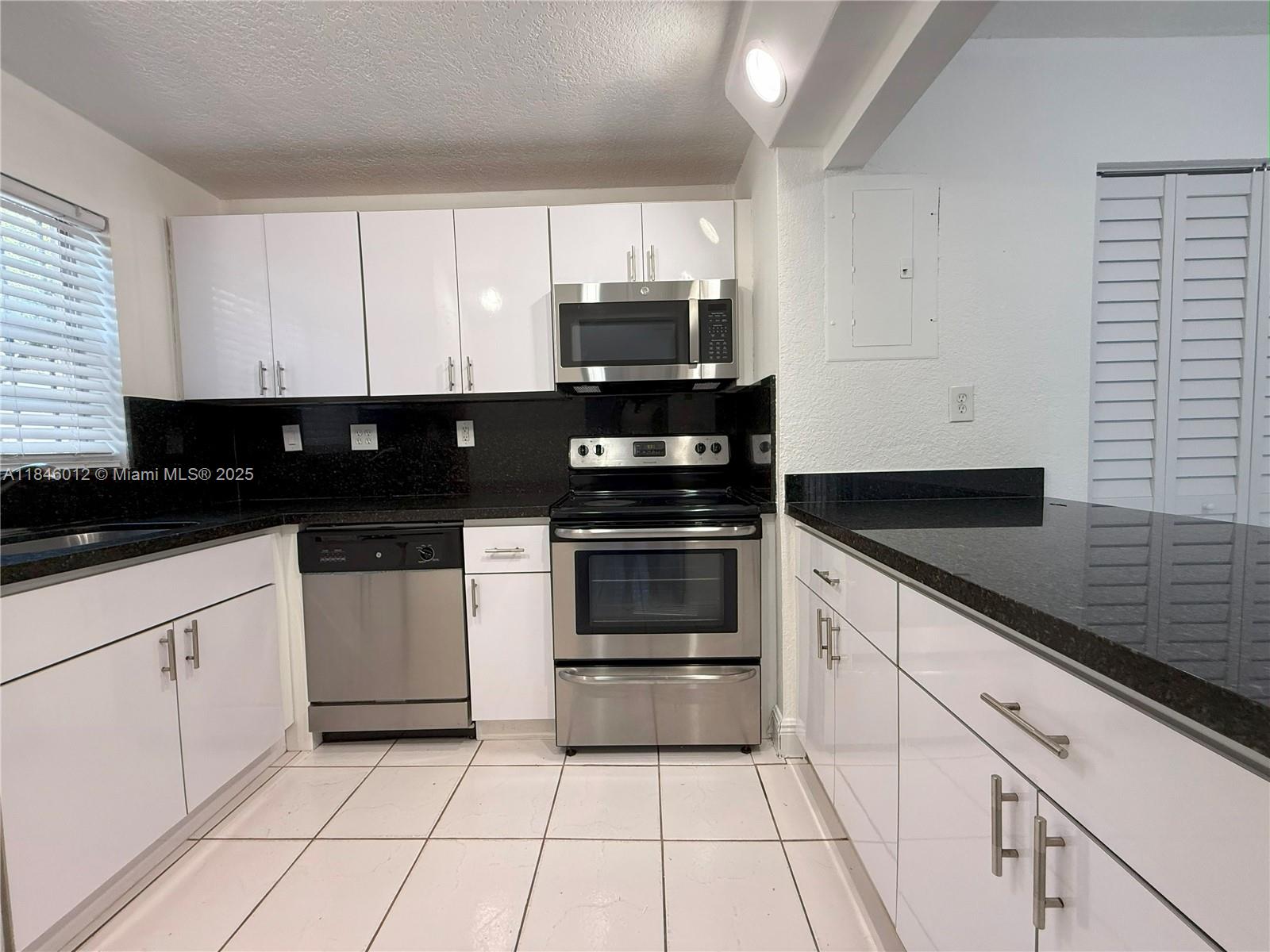 816 NW 87th Ave # 107, Miami FL 33172 — #A11846012