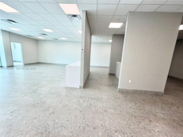 2820 NE 214th St # 1001, Aventura FL 33180 — #A11846587