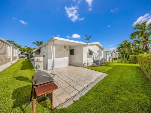 5298 NW 4th Ter, Deerfield Beach FL 33064 — #A11846789