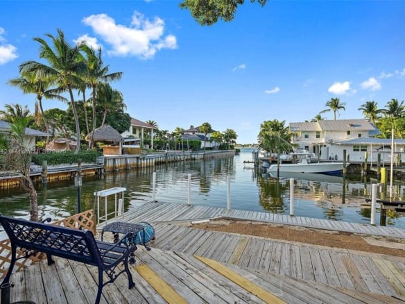 934 Penn Trl, Jupiter FL 33458 — #A11846942