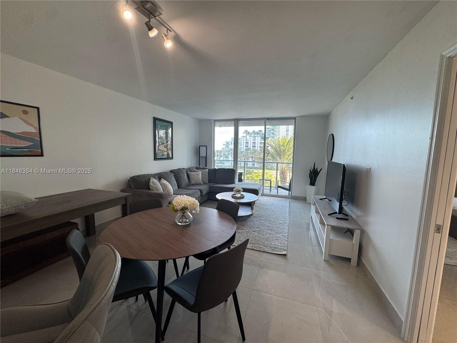 1155 Brickell Bay Dr # 307, Miami FL 33131 — #A11848354