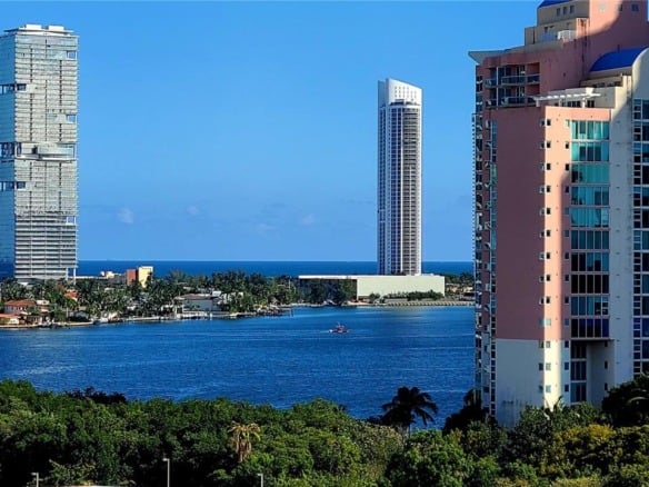 3300 NE 191 st # 1207, Aventura FL 33180 — #A11848630
