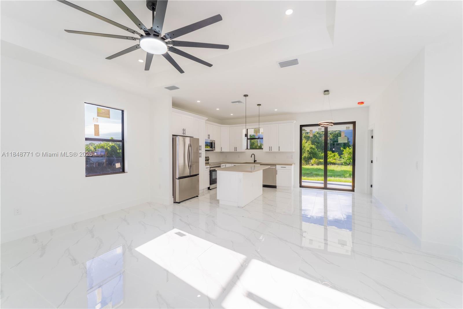 84b12bae-6127 433 Rayford St, Lehigh Acres FL 33974 — #A11848771