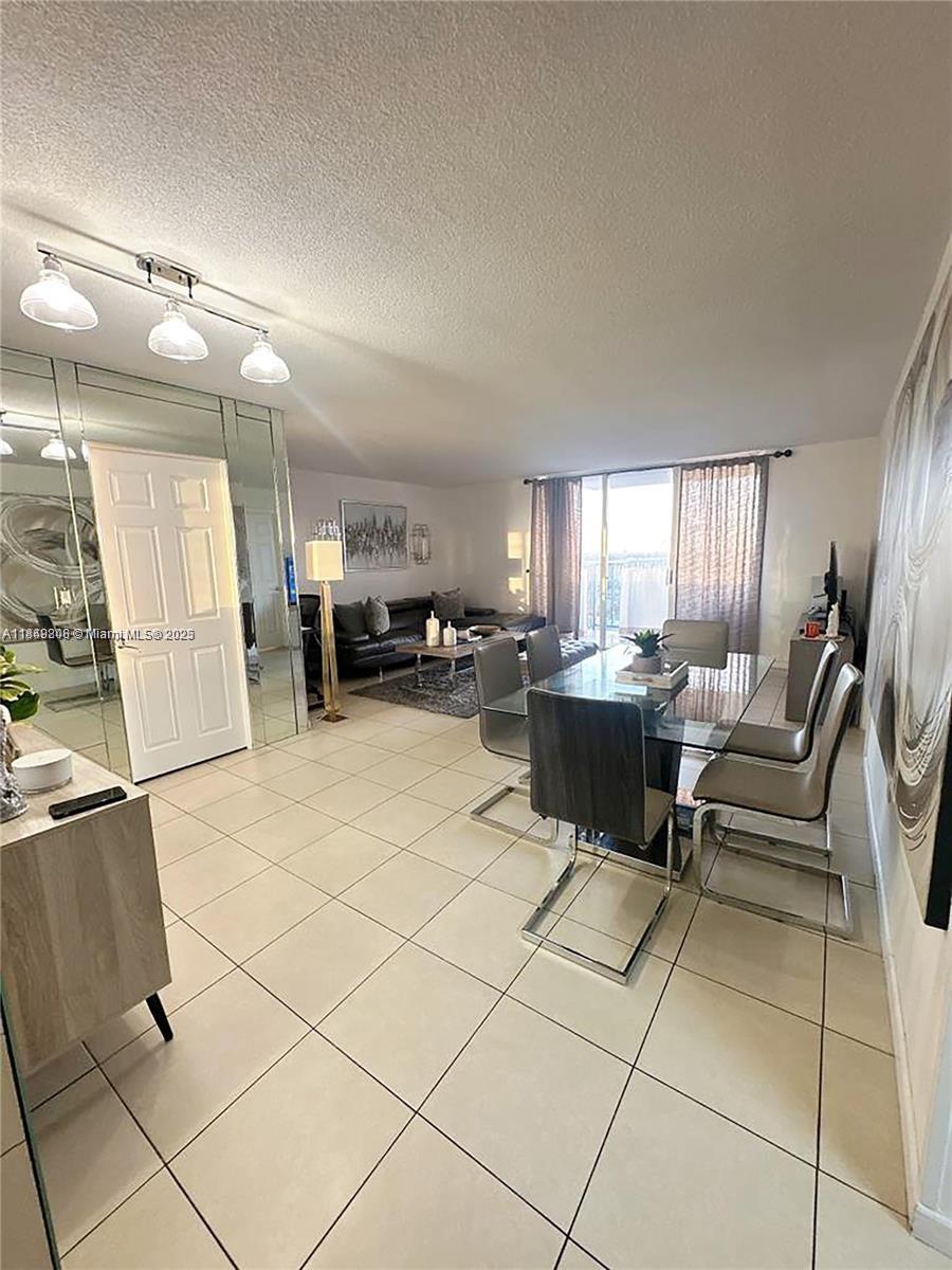 84b12bae-6161 2750 NE 183rd St # 1404, Aventura FL 33160 — #A11849808