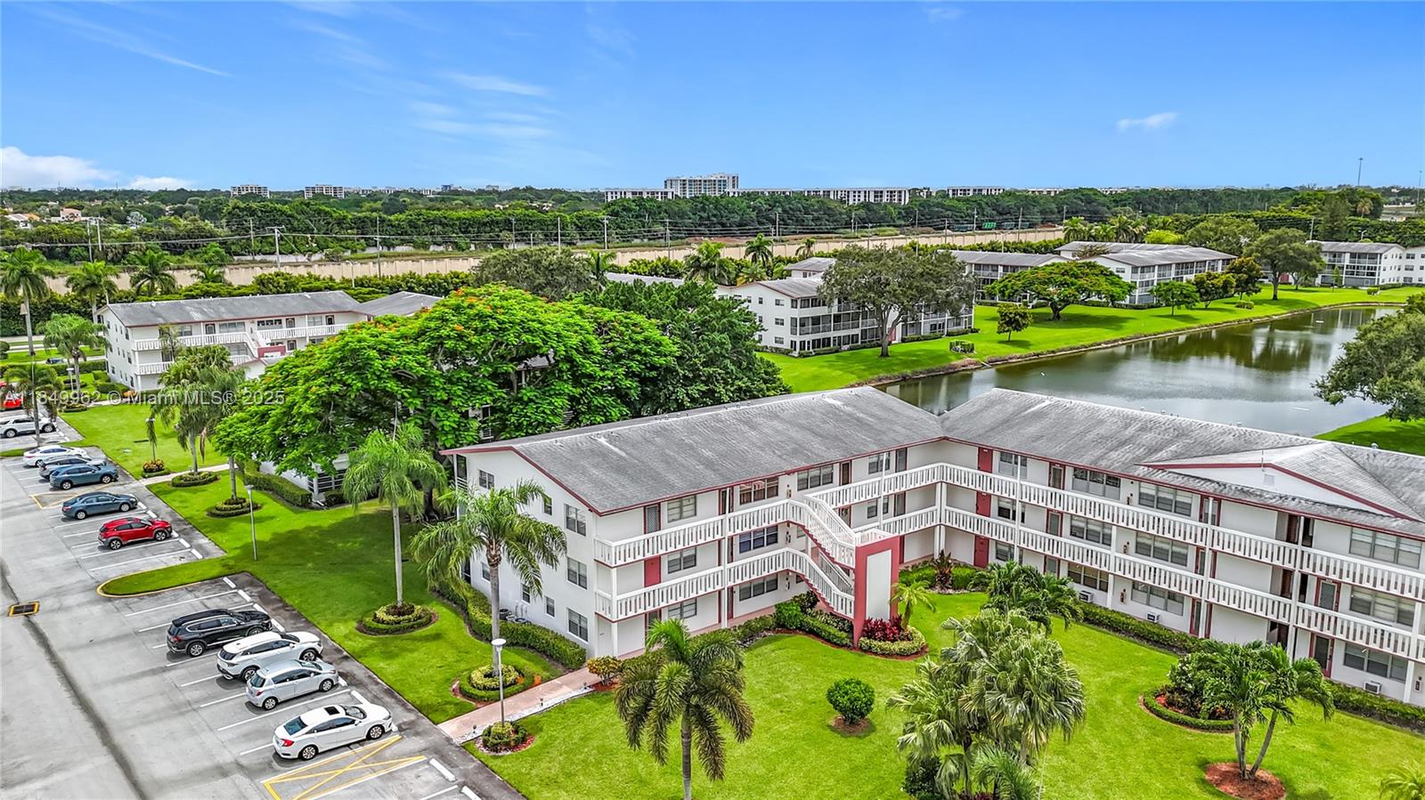 618 Fanshaw O # 618, Boca Raton FL 33434 — #A11849962