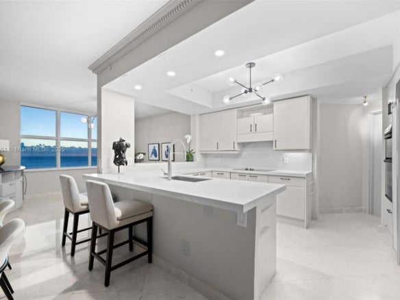 2100 N Ocean Blvd # 18D, Fort Lauderdale FL 33305 — #A11850361