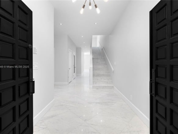 1558 NE Quayside Ter # D10, Miami FL 33138 — #A11850845