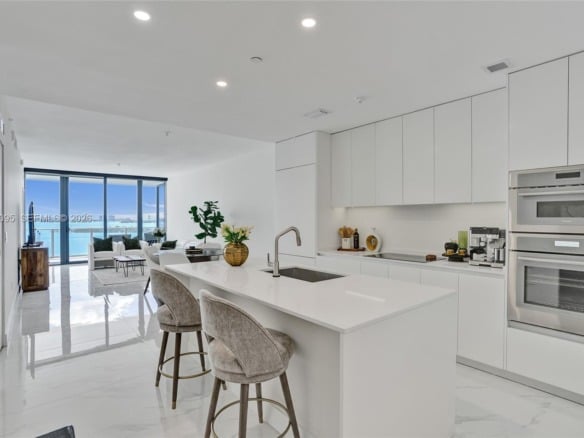 700 NE 24th St # 806, Miami FL 33137 — #A11851095