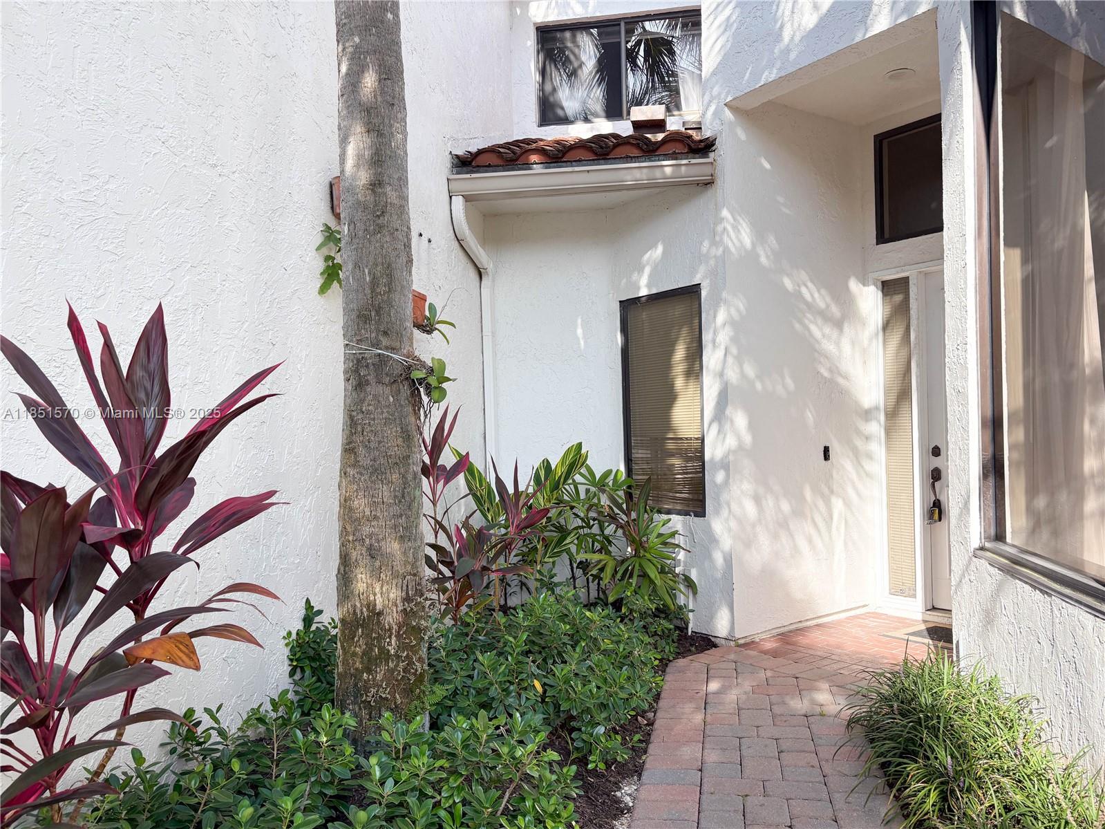 84b12bae-6222 2530 Windsor Way Ct, Wellington FL 33414 — #A11851570