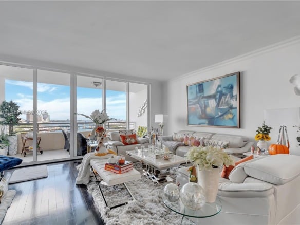 848 Brickell Key Dr # 1906, Miami FL 33131 — #A11852370