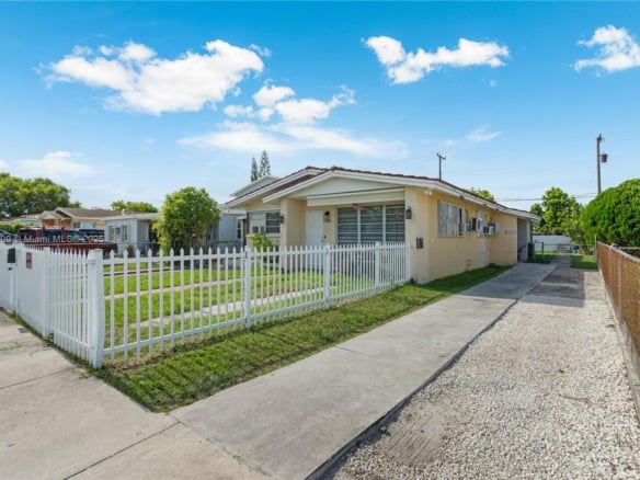 9311 SW 37th St, Miami FL 33165 — #A11852709