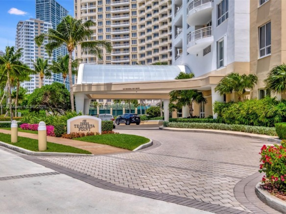 848 Brickell Key Dr # 2602, Miami FL 33131 — #A11857897