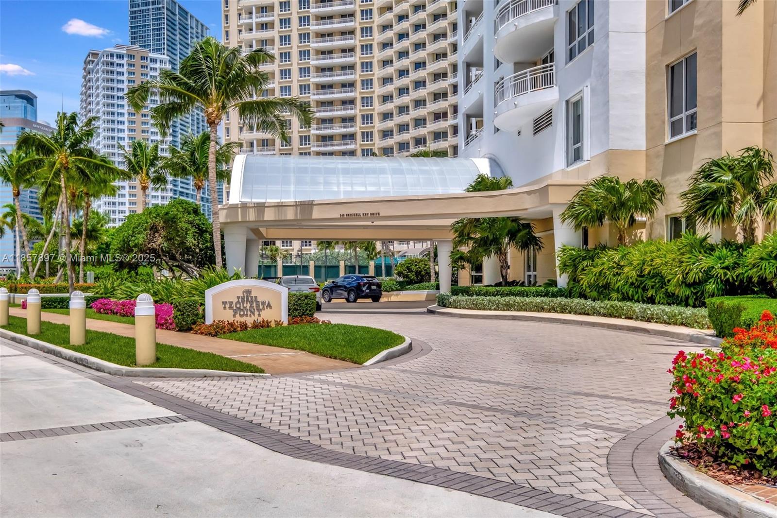 84b12bae-627 848 Brickell Key Dr # 2602, Miami FL 33131 — #A11857897