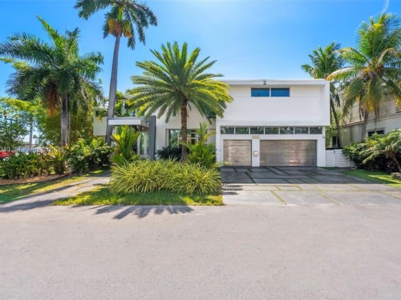300 Royal Plaza Dr, Fort Lauderdale FL 33301 — #A11854040