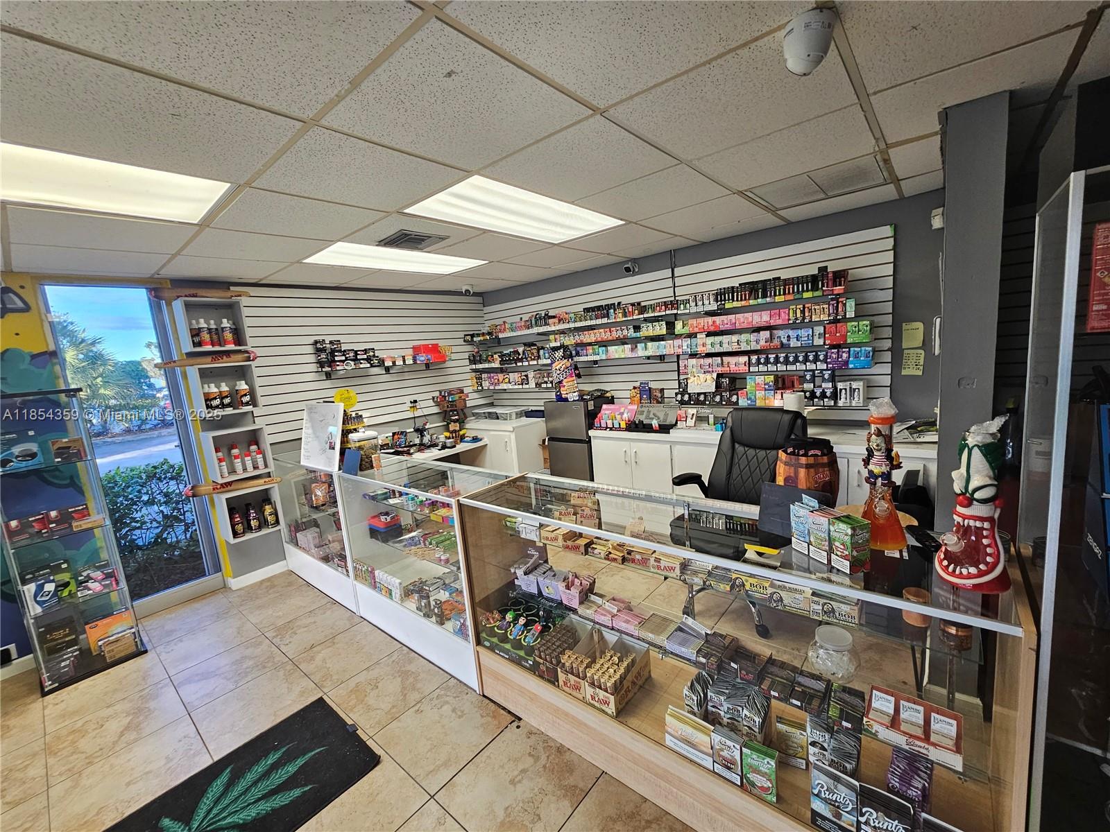 510 s state RD 7, Plantation FL 33317 — #A11854359