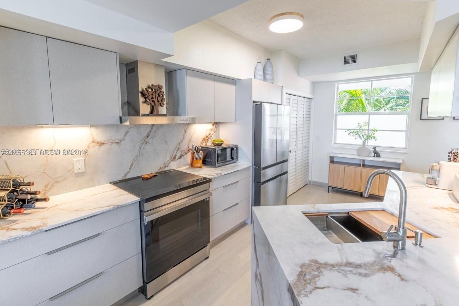 84b12bae-6370 3255 NE 184th St # 12407, Aventura FL 33160 — #A11855283