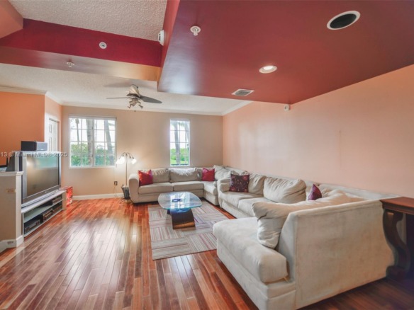 2811 NE 185th St # 801, Aventura FL 33180 — #A11857513