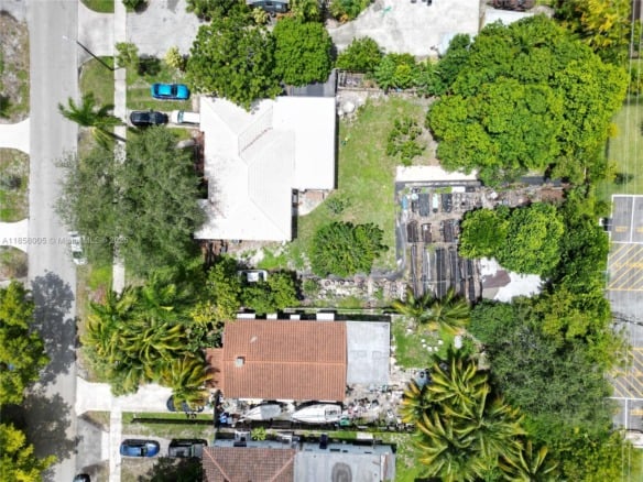2527 Fillmore St, Hollywood FL 33020 — #A11858005