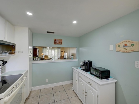 3186 Via Poinciana # 203, Lake Worth FL 33467 — #A11858206