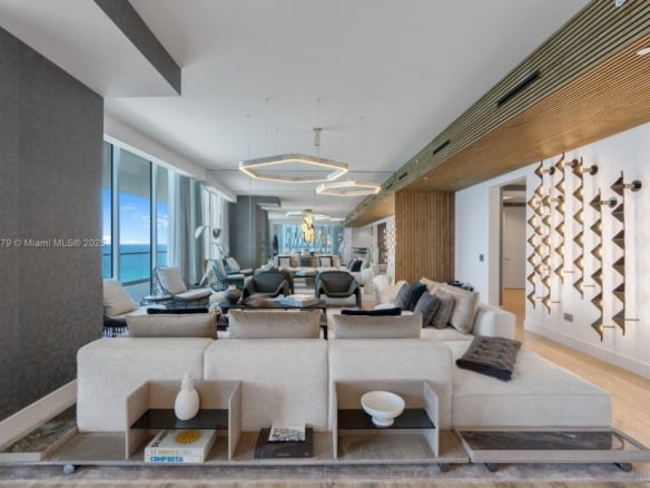 18501 Collins Ave, Sunny Isles Beach FL 33160 — #A11858279