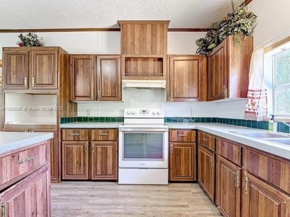 1320 Seminole Ave, Other City – In The State Of Florida FL 33935 — #A11858297