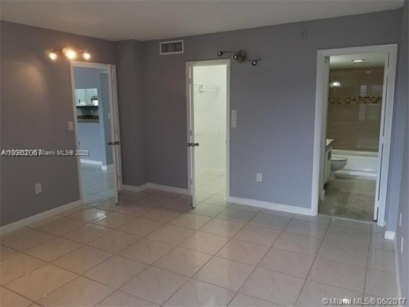 4160 Inverrary Dr # 505, Lauderhill FL 33319 — #A11858527
