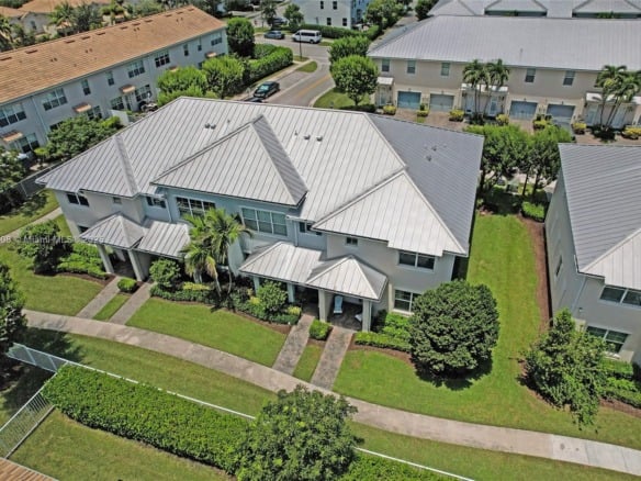 4046 Long Leaf Ln, Hollywood FL 33021 — #A11859508