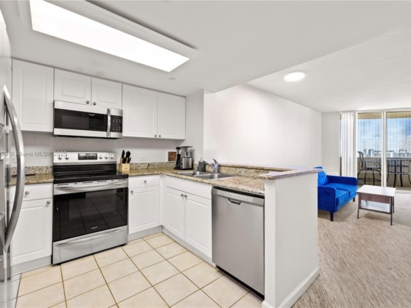 19501 W Country Club Dr # 2106, Aventura FL 33180 — #A11843160